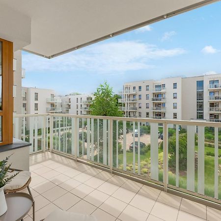 Mila Baltica Seaside, Sauna, Gym & Parking By Downtown Apartments Гданск Екстериор снимка