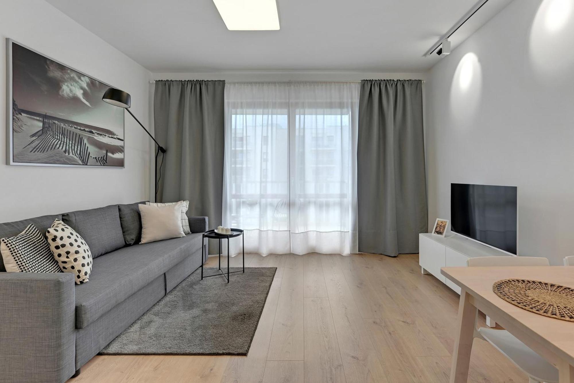 Mila Baltica Seaside, Sauna, Gym & Parking By Downtown Apartments Гданск Екстериор снимка