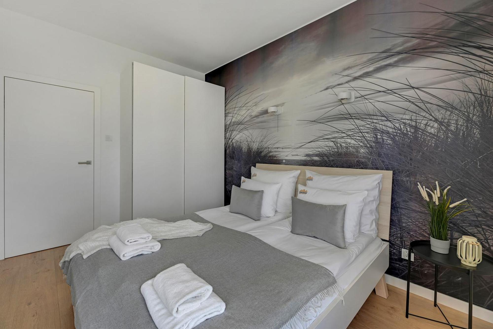 Mila Baltica Seaside, Sauna, Gym & Parking By Downtown Apartments Гданск Екстериор снимка